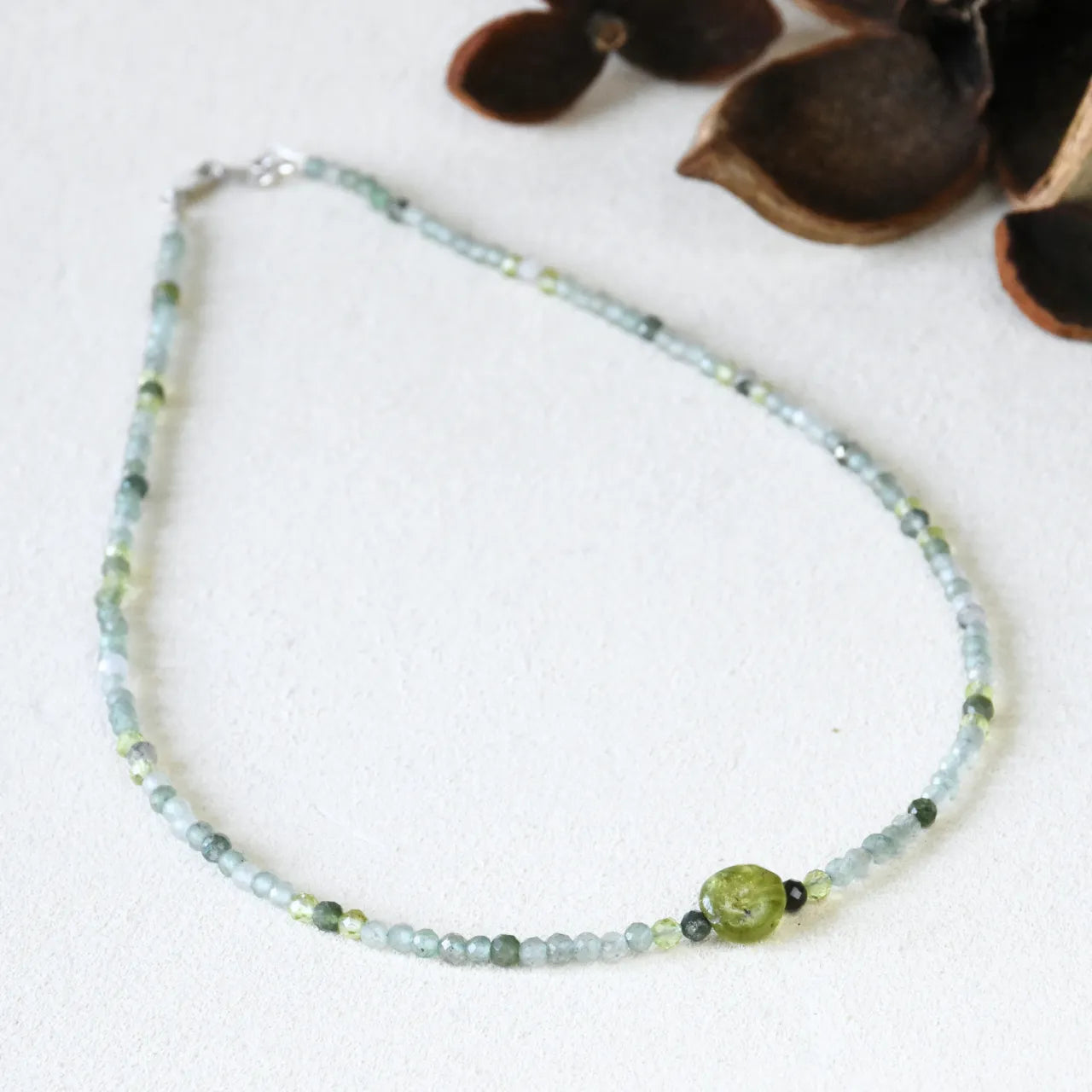 緑の遊歩道 Green Forest -Aussie Color Necklace-