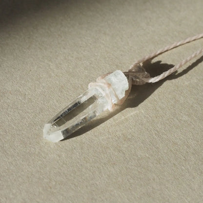 Himalaya Quartz Necklace Ivory (Ganesh Himal)