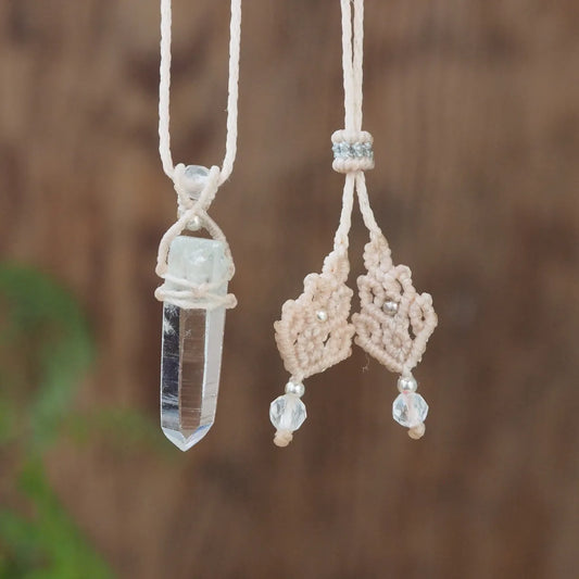 Himalaya Quartz Necklace Ivory (Ganesh Himal)