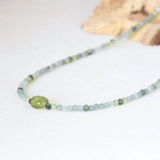 緑の遊歩道 Green Forest -Aussie Color Necklace-