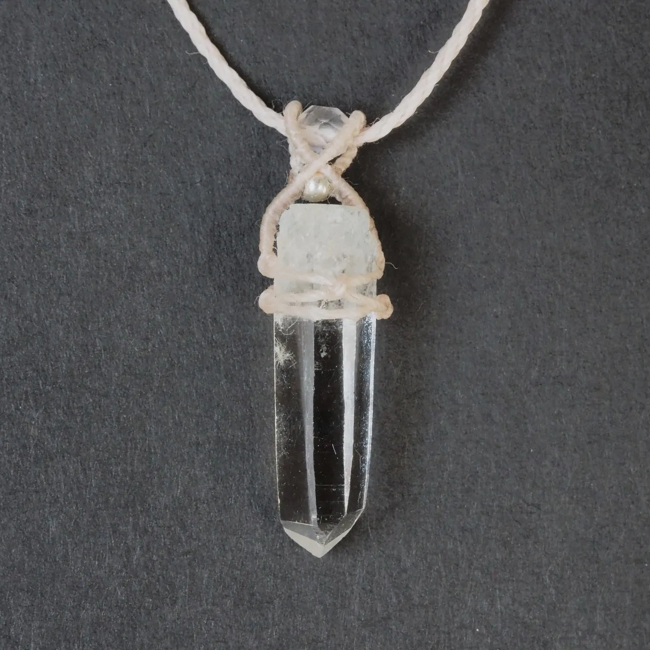 Himalaya Quartz Necklace Ivory (Ganesh Himal)