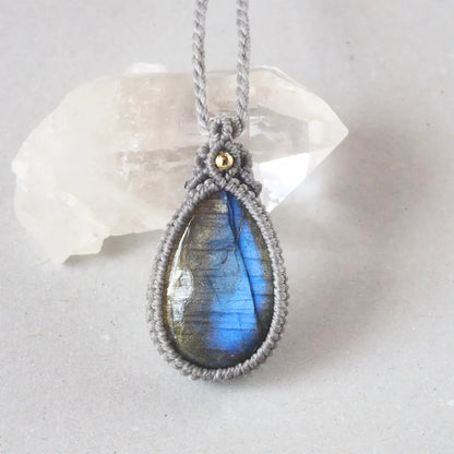 Labradrite
