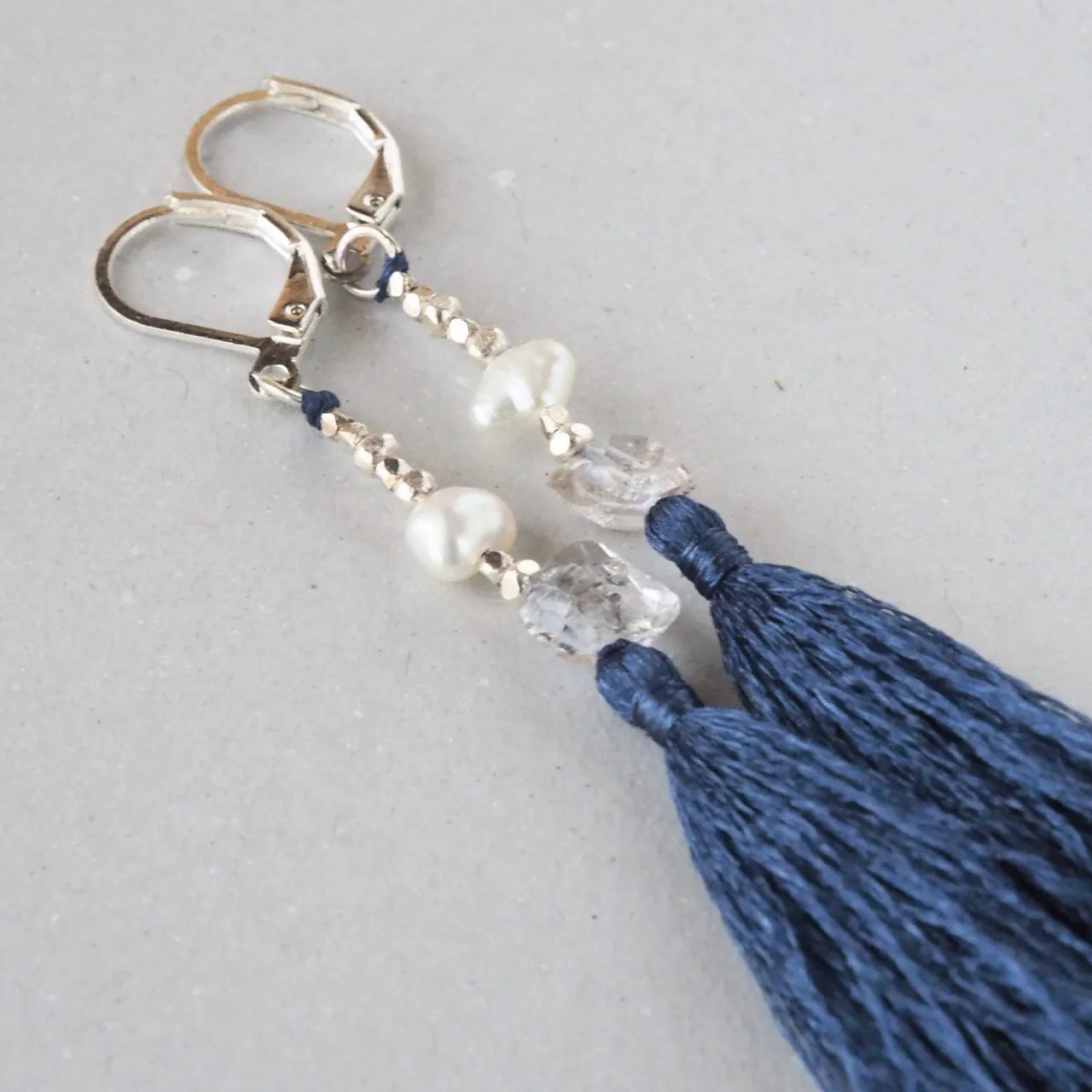 Wild Silk Earrings / Long / 藍