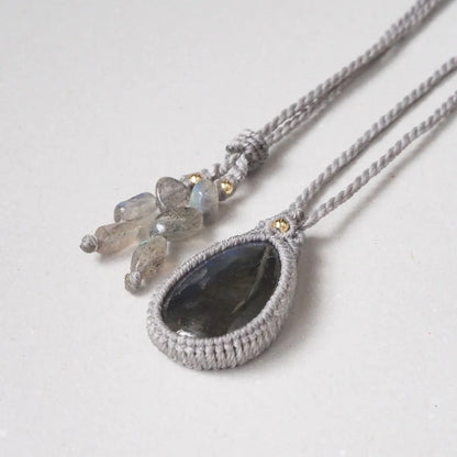 Labradrite